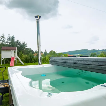 Na Szczycie - Jeden Na Dzialce Oraz Balia Jacuzzi Na Wylacznosc Prázdninový dům Krzeszna