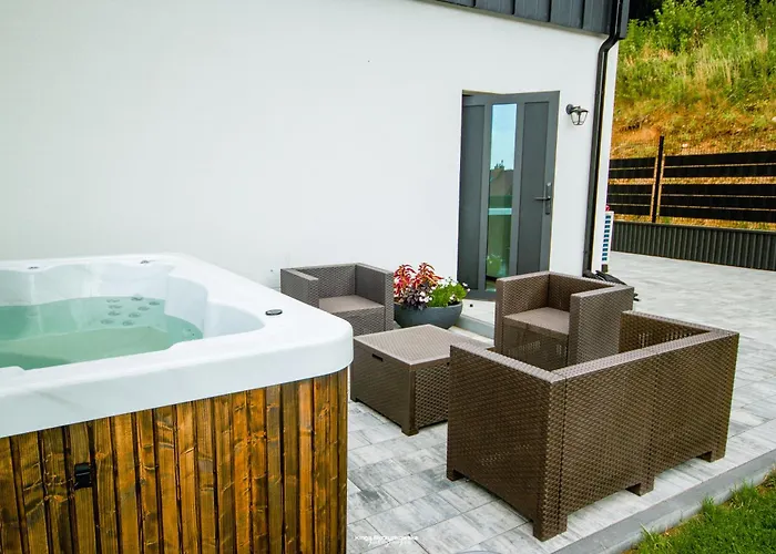 Semesterbostad Na Szczycie - Balia Jacuzzi Na Wylacznosc Krzeszna